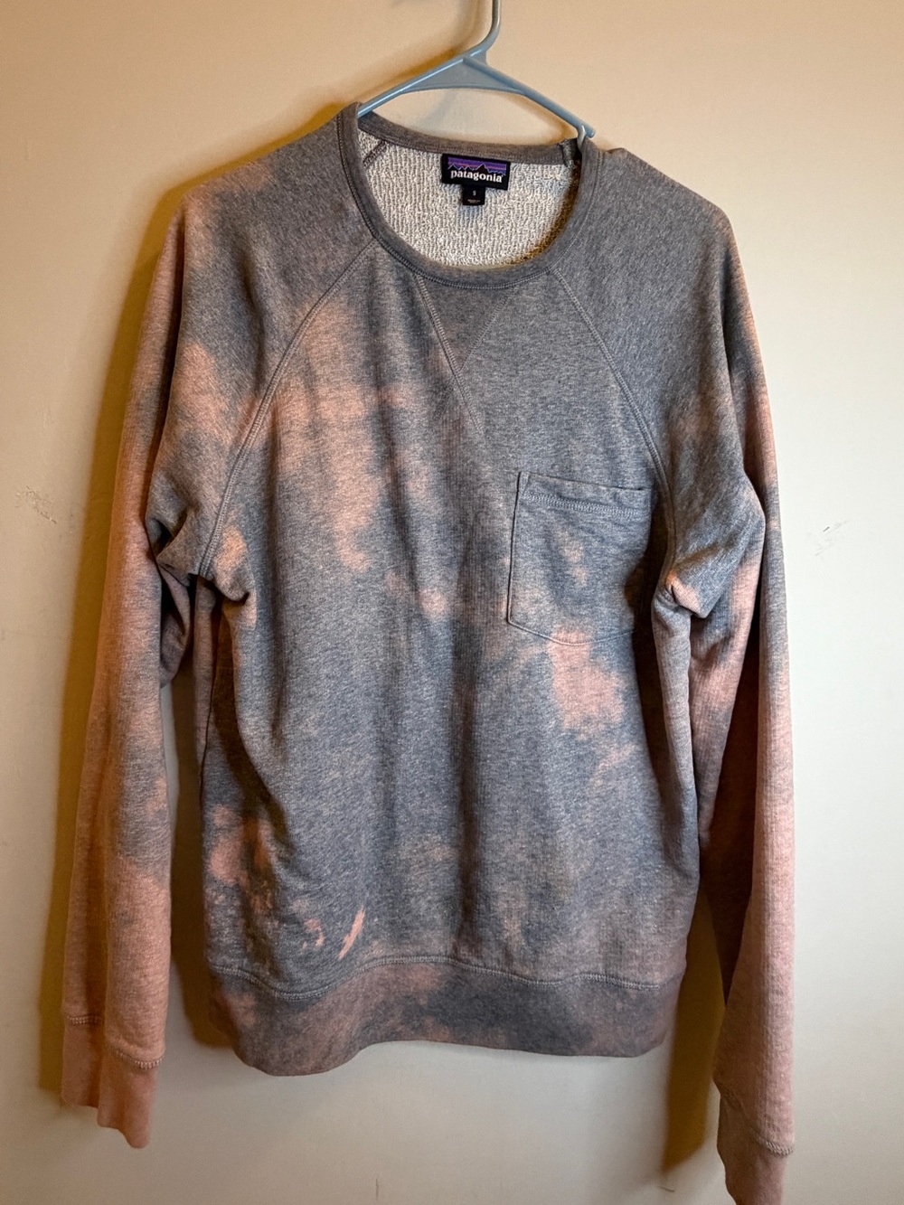 Patagonia women Gray Tie-Dye Crewneck Sweatshirt